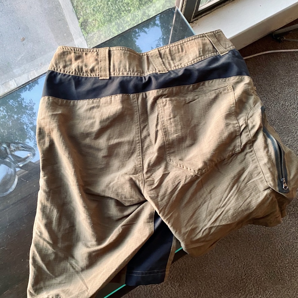 REI Shorts - Picture 2 of 4